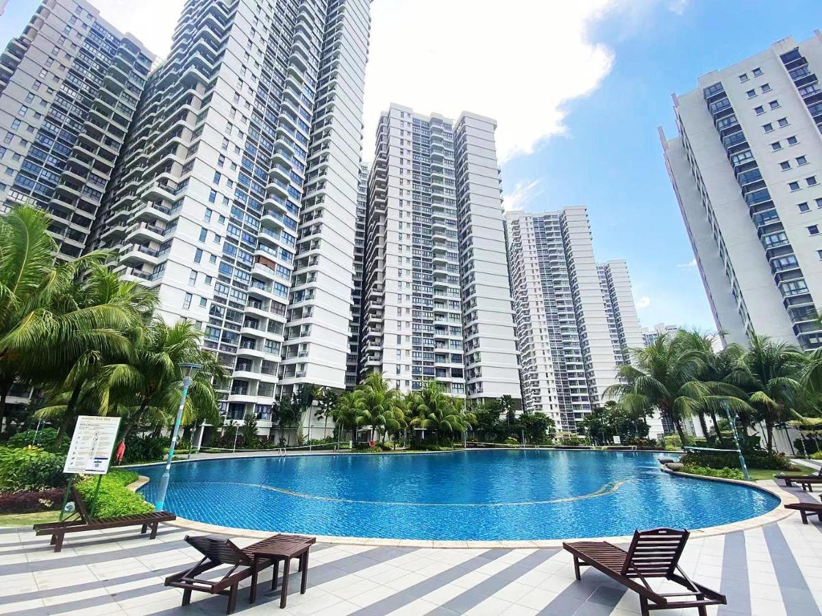 Vesta Homes, Danga Bay Baypoint With Seaview,