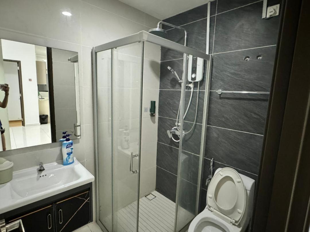 Vesta Homes, Danga Bay Baypoint With Seaview, * Johor Bahru